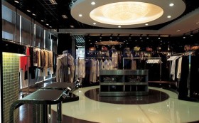 深圳南山區(qū)新世界中心某品牌服裝專(zhuān)賣(mài)店裝修